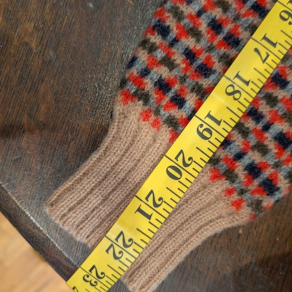 Vintage Puff Sleeve 100% Shetland Wool Cardigan, Size:Small, Color:Tan,Red&Blue - Picture 6 of 9